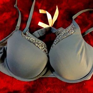 Very nice Victoria secret bra